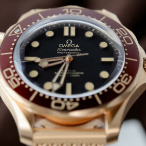 Đồng hồ Omega Seamaster Diver 300M Bronze Gold Rep 11 mạ vàng hồng xưởng VS 42mm (2)