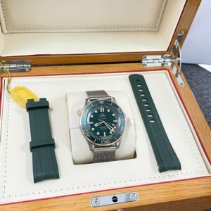 Đồng hồ Omega Seamaster Diver 300M Replica 11 mặt xanh nhà máy VS 42mm (2)