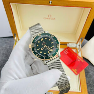 Đồng hồ Omega Seamaster Diver 300M Replica 11 mặt xanh nhà máy VS 42mm (2)