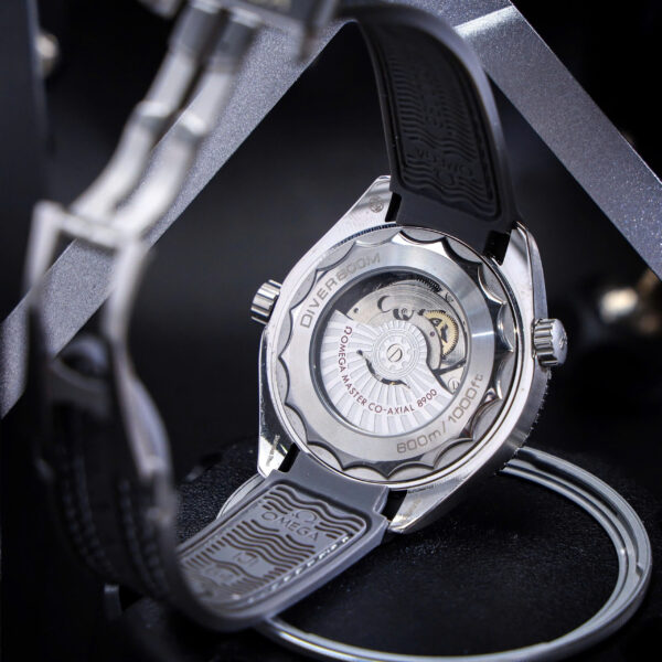 Đồng hồ Omega Seamaster nam dây nato lót cao su máy nhật giá rẻ fake 11 42mm