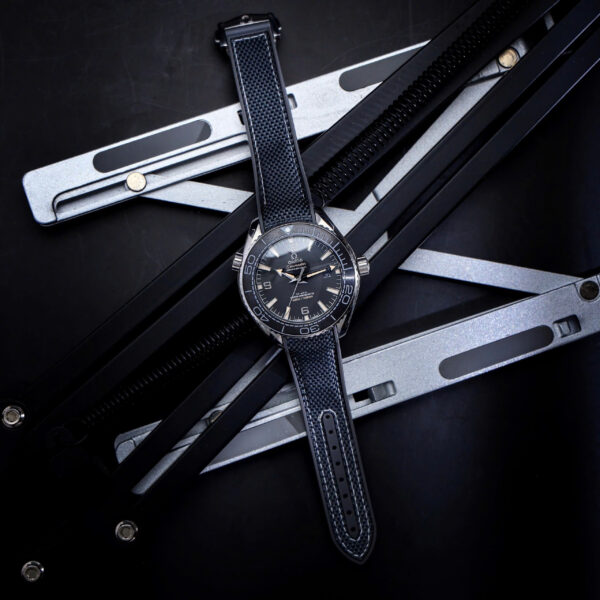 Đồng hồ Omega Seamaster nam dây nato lót cao su máy nhật giá rẻ fake 11 42mm