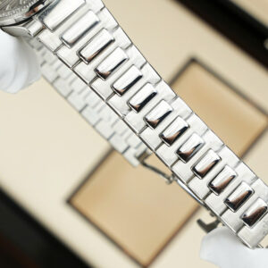 Đồng hồ Patek Philippe Replica 11 Nautilus 7118 nữ mặt xám viền đính đá xưởng 3K 35 (2)