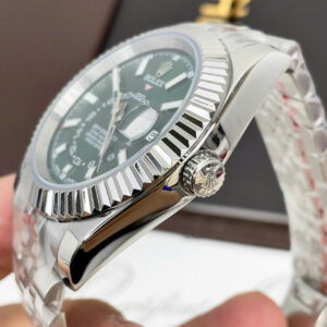 Đồng hồ Rolex Sky-Dweller nam dây kim loại mặt xanh lá fake cao cấp 40mm
