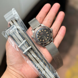 Đồng hồ Seamaster Diver 300M Chronometer 007 Edition Rep 11 vỏ titanium siêu nhẹ VSF 42mm (2)
