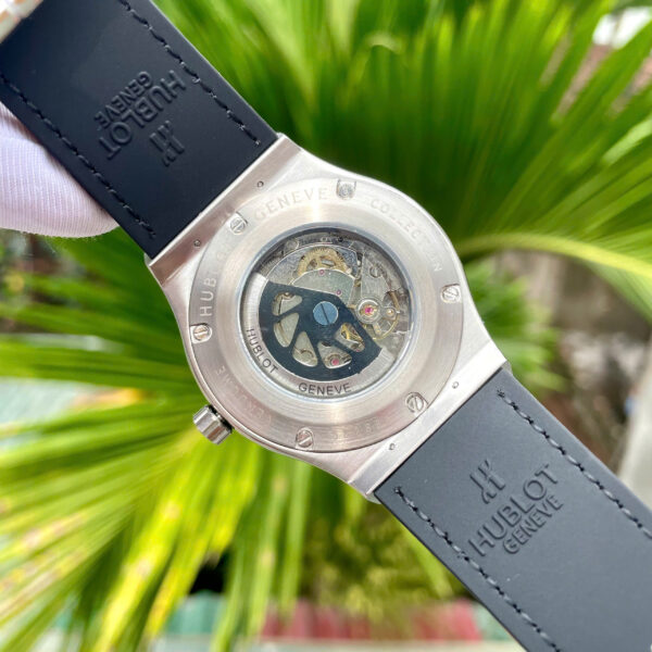 Đồng hồ Hublot Classic nam mặt xám gray dây da bọc cao su fake cao cấp 42mm
