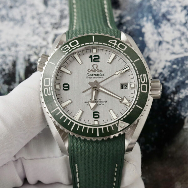Đồng hồ Omega Planet Ocean 600M Replica 11 mặt vân xước xám niềng gốm xanh lá cây xưởng VS 43 (1)