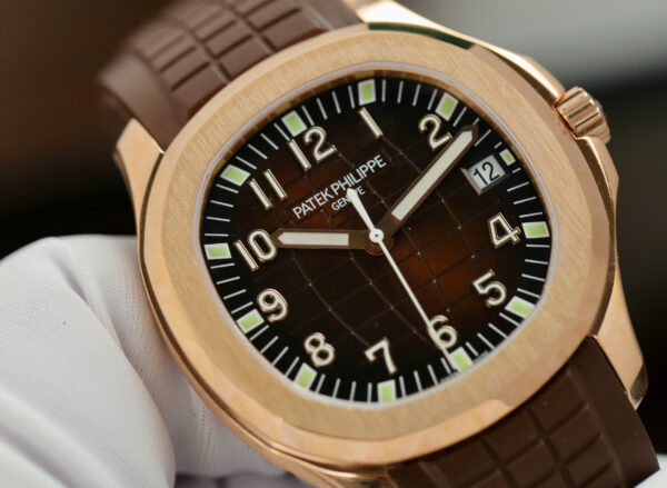 Đồng hồ Patek Philippe Aquanaut 5167 Fake 11 màu nâu dây cao su 40mm (2)