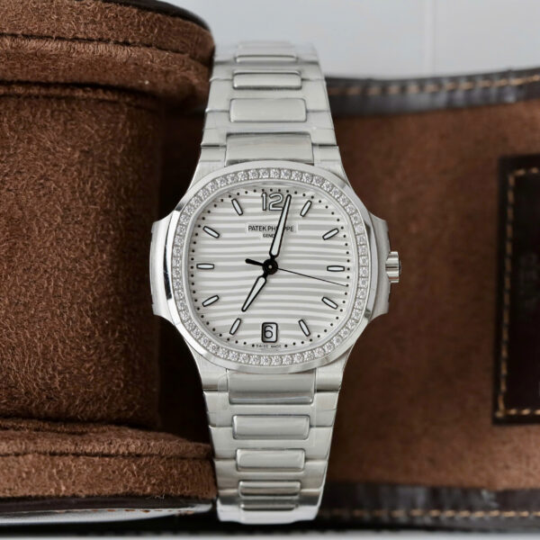 Đồng hồ Patek Philippe Chế Tác Nautilus 7118 nữ mặt xám trắng viền đính đá xưởng 3K 35 (2)