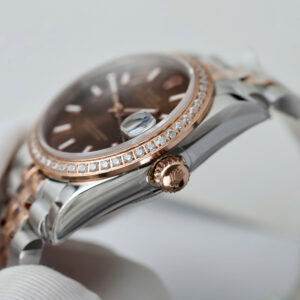 Đồng hồ Rolex DateJust nữ Fake 11 mặt nâu cọc số dạ quang viền đính đá 31mm (2)