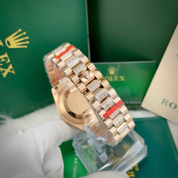 Đồng hồ Rolex Day - Date đính full đá mặt nâu chocolate fake cao cấp 37-41mm