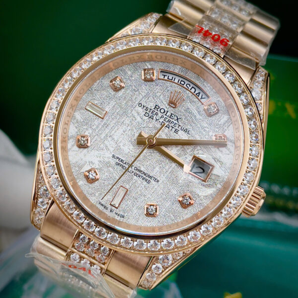 Đồng hồ Rolex Day - Date đính full đá mặt thiên thạch fake 11 máy cơ nhật 37-41mm