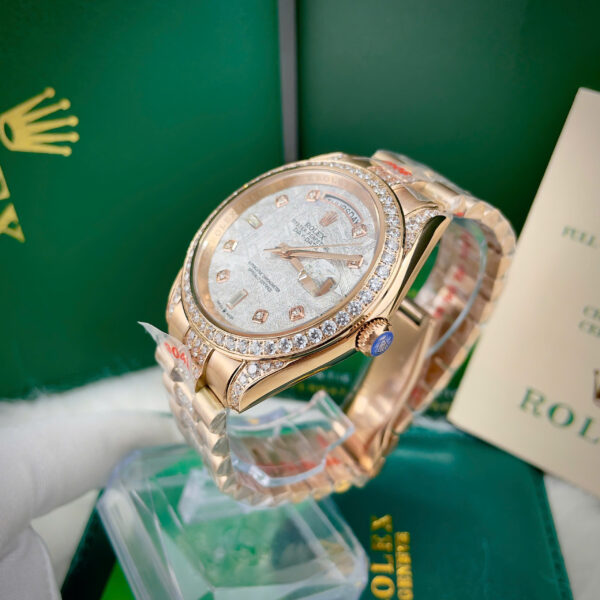 Đồng hồ Rolex Day - Date đính full đá mặt thiên thạch fake 11 máy cơ nhật 37-41mm