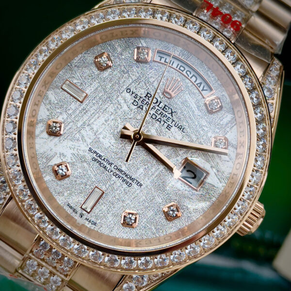 Đồng hồ Rolex Day - Date đính full đá mặt thiên thạch fake 11 máy cơ nhật 37-41mm