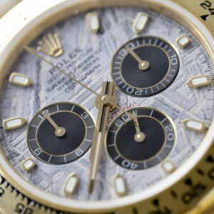 Đồng hồ Rolex Daytona Fake 11 mặt thiên thạch mạ vàng 40mm (2)