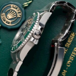 Đồng hồ Rolex Submariner 116610LV Hulk Replica 11 nhà máy Clean 40mm (2)