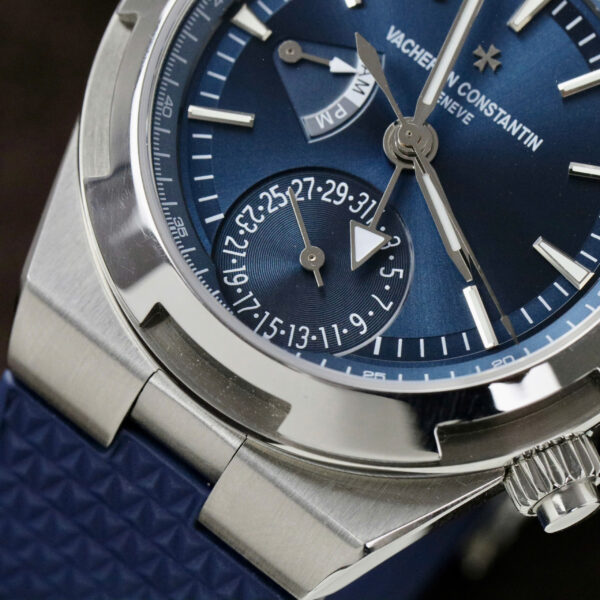 Đồng hồ Vacheron Constantin Rep 11 Overseas Dual Time 7900V màu xanh dương xưởng PZ 41mm (2)