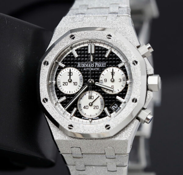 Đồng hồ Audemars Piguet Rep 11 Royal Oak Chronograph Frosted Gold 26240 mặt đen dây kim loại xưởng APS 41mm (2)