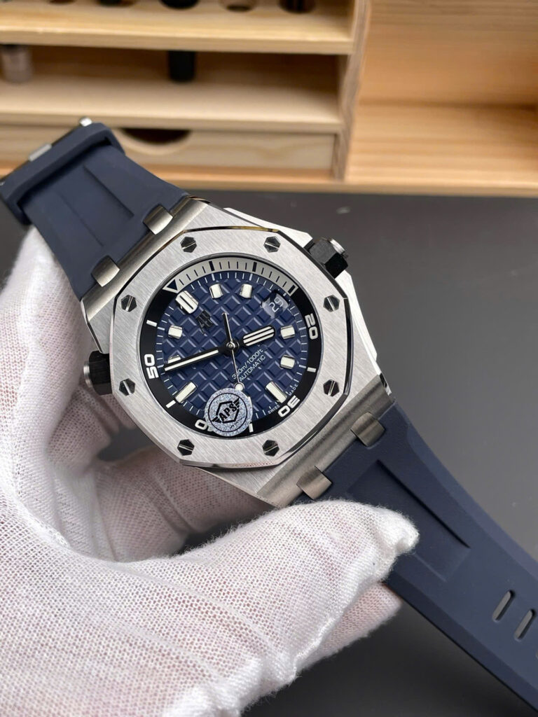 Đồng hồ Audemars Piguet nam rep 11 Royal Oak Offshore 15720ST màu xanh dương xưởng APS 42mm (2)