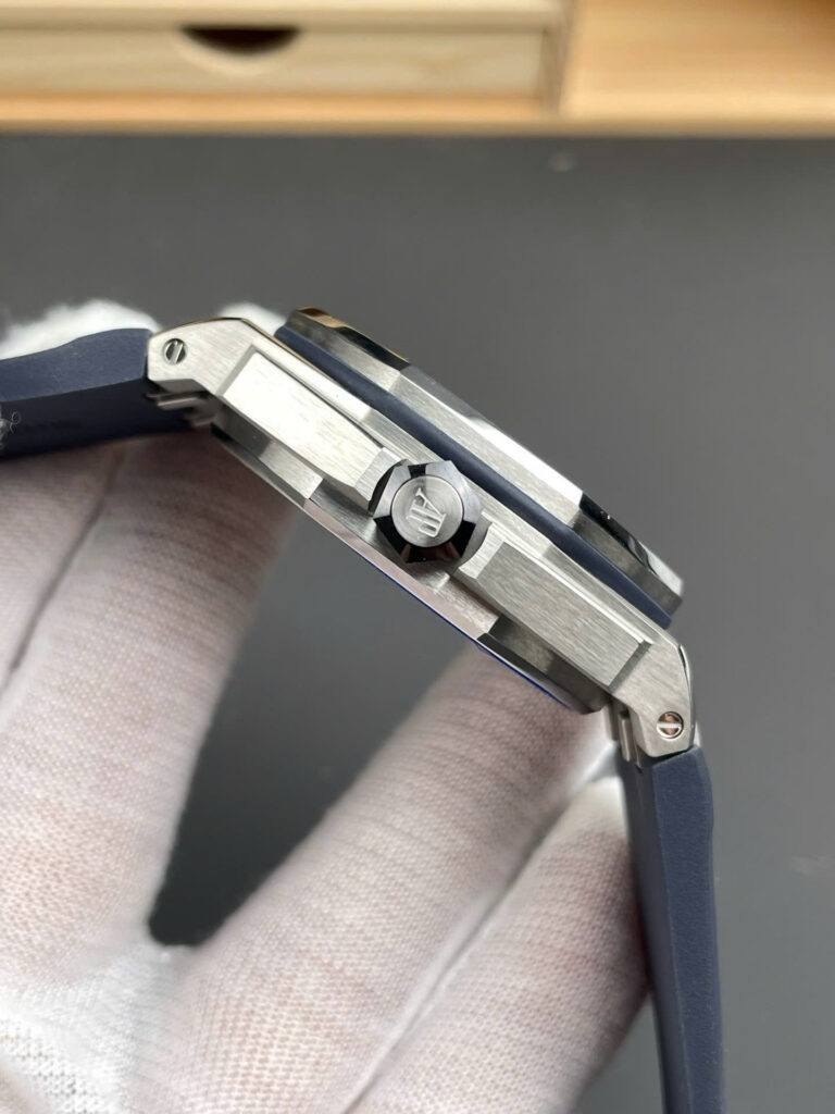 Đồng hồ Audemars Piguet nam rep 11 Royal Oak Offshore 15720ST màu xanh dương xưởng APS 42mm (9)