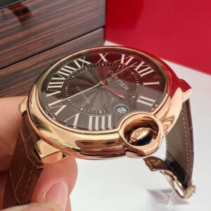 Đồng hồ Cartier Bleu De nam mặt nâu chocolate 2 bản dây da và dây kim loại fake 11 40mm