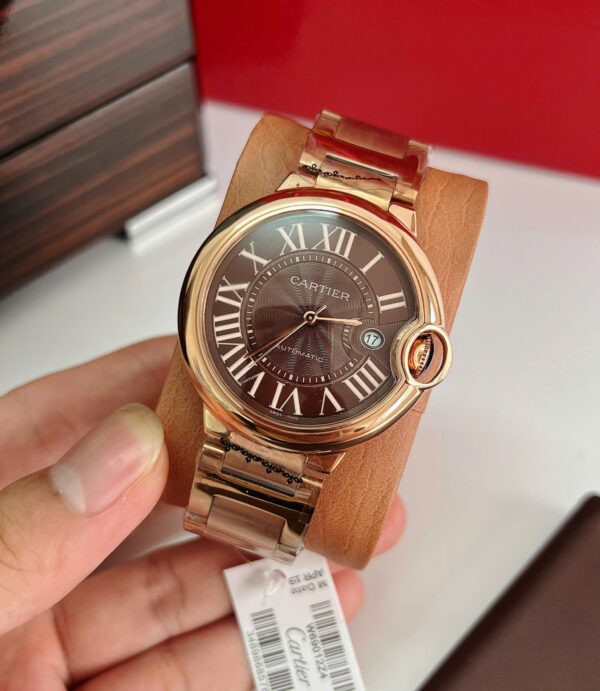 Đồng hồ Cartier Bleu De nam mặt nâu chocolate 2 bản dây da và dây kim loại fake 11 40mm