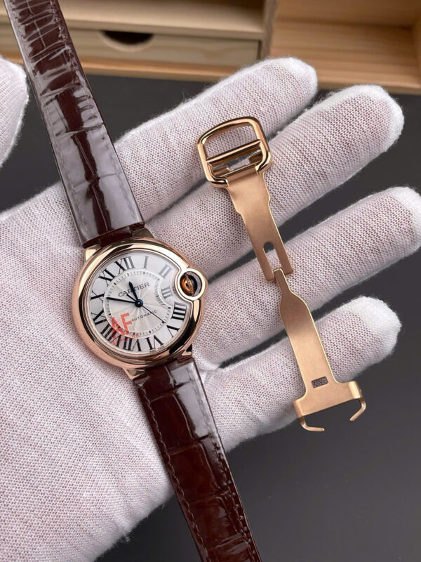 Đồng hồ Cartier nữ dây da máy cơ Automatic Ballon Bleu De WJBB0040 màu nâu xưởng AF 33mm (6)