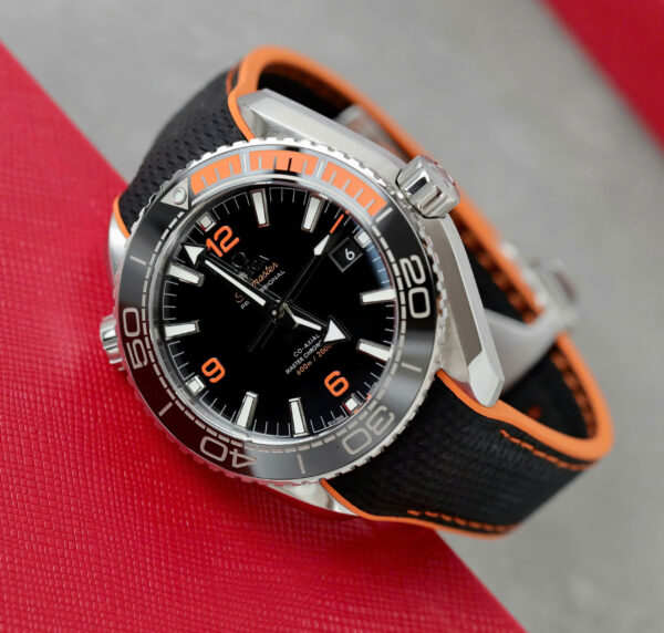Đồng hồ Omega Planet Ocean 600M Rep 11 dây cao su nhà máy VS 43 (1)