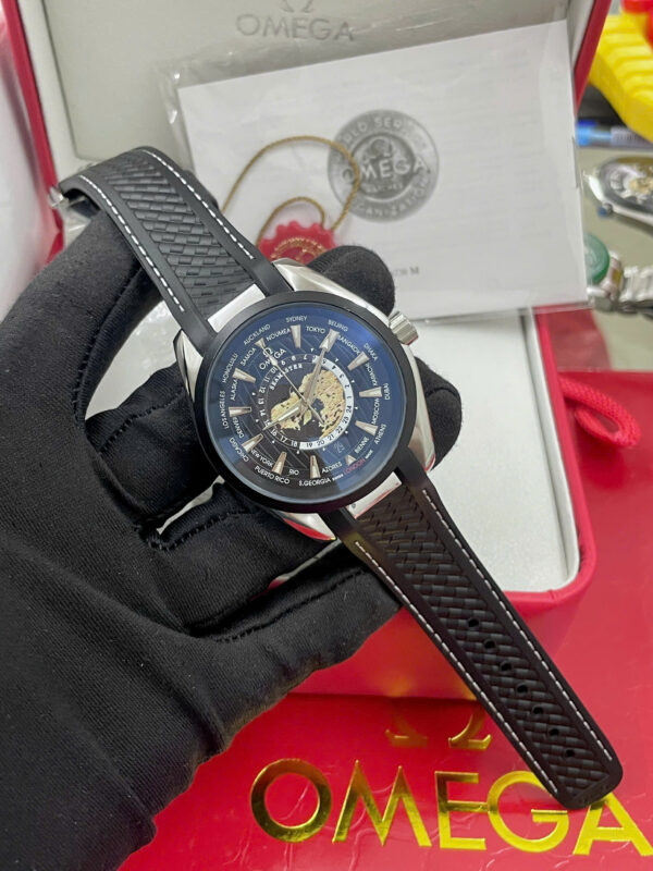 Đồng hồ Omega Seamaster Aqua Terra dây cao su đen máy cơ nhật giá rẻ 40mm