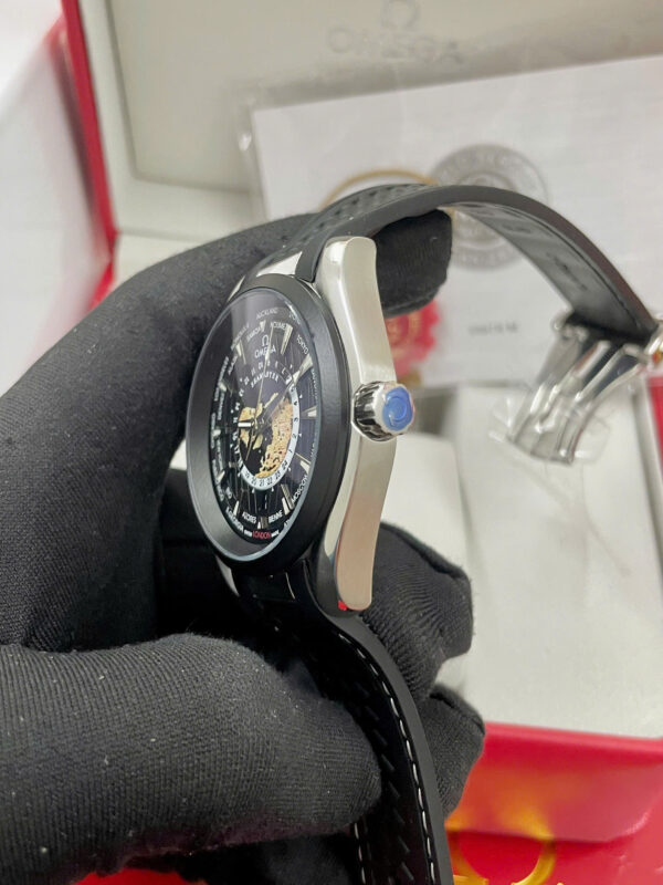 Đồng hồ Omega Seamaster Aqua Terra dây cao su đen máy cơ nhật giá rẻ 40mm