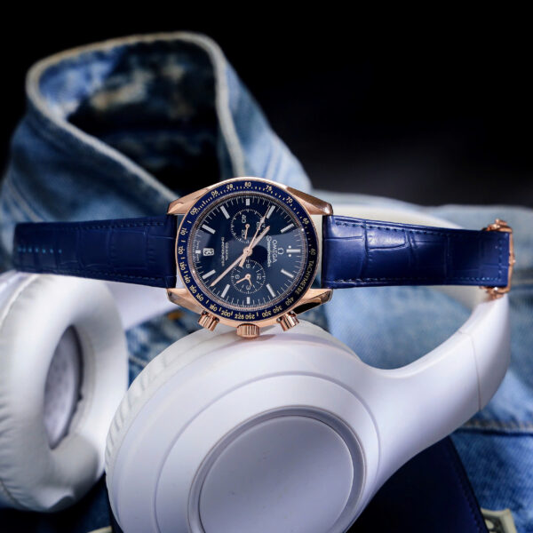 Đồng hồ Omega Speedmaster nam dây da mặt xanh blue fake cao cấp 43mm