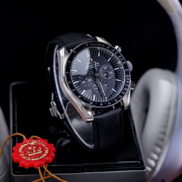 Đồng hồ Omega Speedmaster nam dây vải máy pin nhật fake cao cấp 43mm