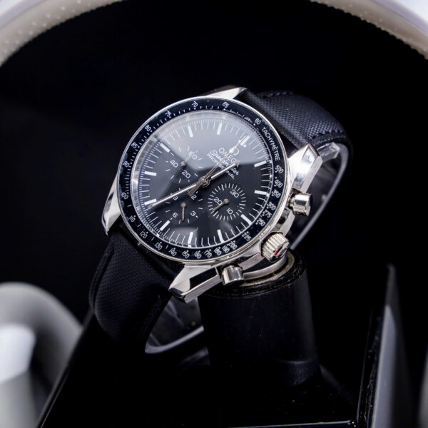 Đồng hồ Omega Speedmaster nam dây vải máy pin nhật fake cao cấp 43mm