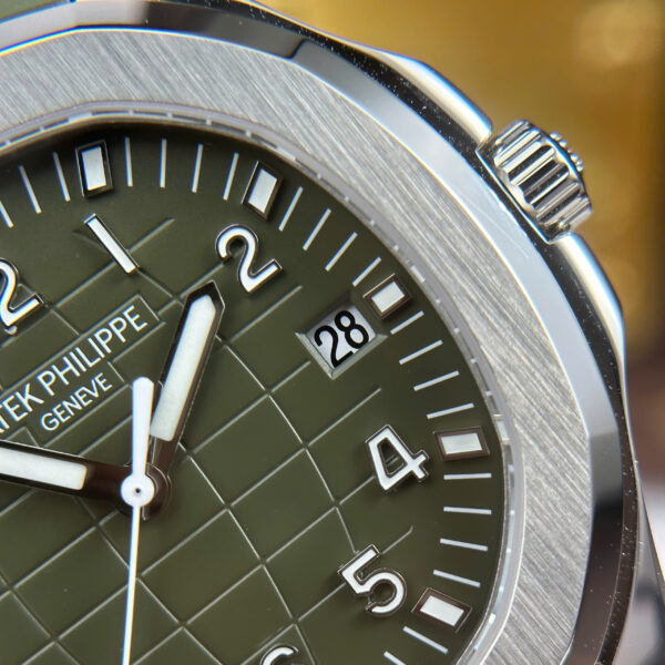Đồng hồ Patek Philippe Aquanaut 5168 màu xanh quân đội tinh chỉnh full chi tiết chuẩn auth 42 (2)
