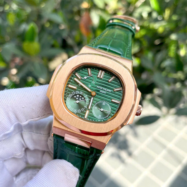 Đồng hồ Patek Philippe Nautilus 5712 king gold mặt xanh green fake cao cấp 40mm