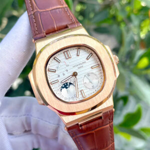 Đồng hồ Patek Philippe Nautilus 5712 mặt trắng dây da nâu fake cao cấp 40mm