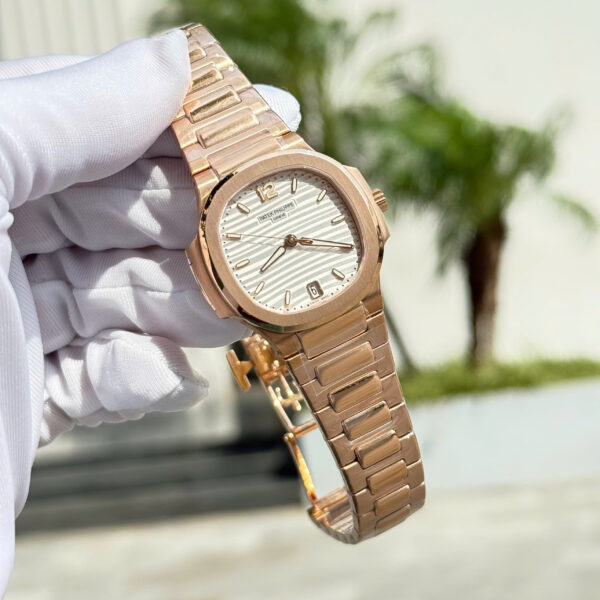 Đồng hồ Patek Philippe Nautilus 7118 mặt số trắng Replica cao cấp nhà máy GR (3)