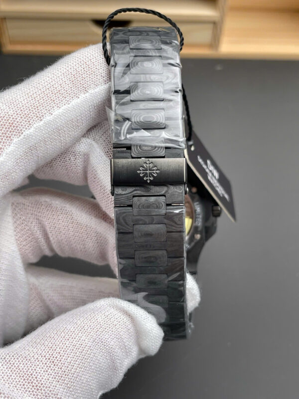 Đồng hồ Patek Philippe Rep 11 Natilus 5711 DIW Carbon máy cơ Thuỵ Sỹ Automatic 40mm (9)
