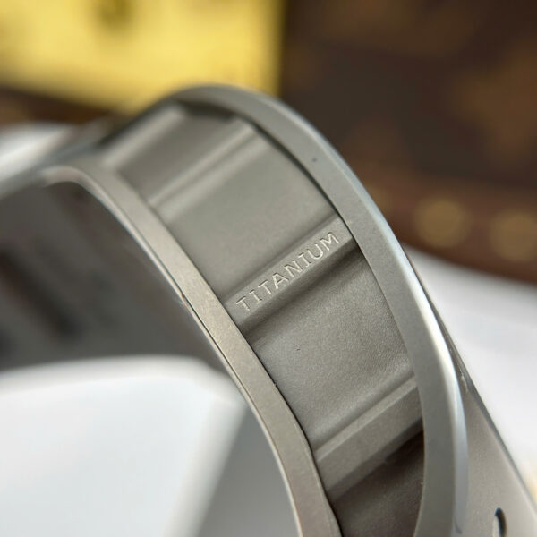 Đồng hồ Richard Mille Replica 11 RM055 Bubba Watson vỏ gốm màu xám xưởng ZF 42.7×49 (2)