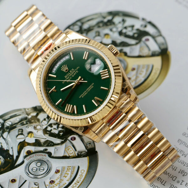 Đồng hồ Rolex Rep 11 Day-Date mặt xanh lá cây cân nặng 181 grams xưởng GM 40mm (2)