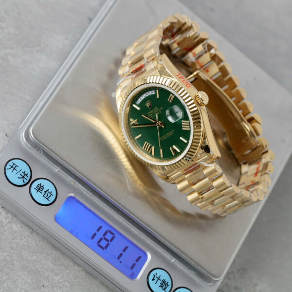 Đồng hồ Rolex Rep 11 Day-Date mặt xanh lá cây cân nặng 181 grams xưởng GM 40mm (2)