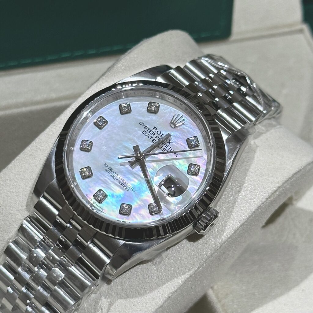 Đồng hồ Rolex replica 11 Datejust 126234 mặt số xà cừ trắng cọc số đá nhà máy Clean 36mm (1)