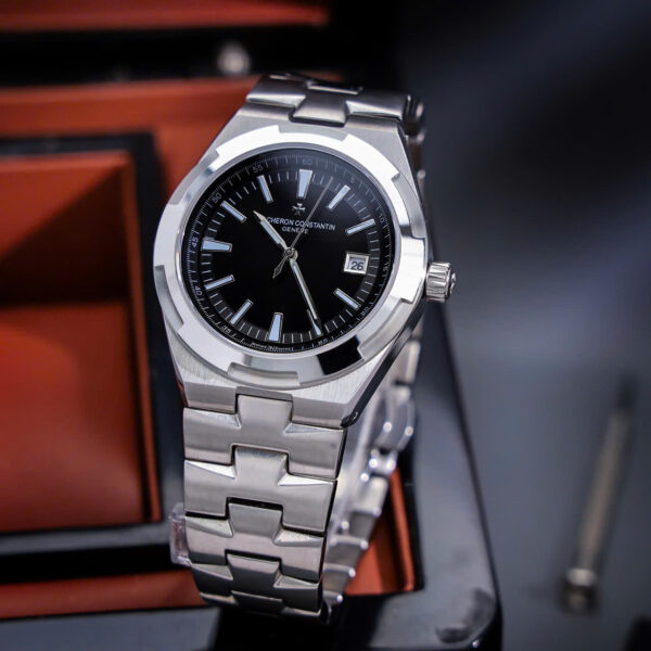 Đồng hồ Vacheron Constanin Overseas nam đen máy cơ nhật giá rẻ fake 11 41mm