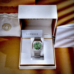 Đồng hồ Versace Antares nam mặt xanh green máy Pin nhật giá rẻ 41,5x44mm