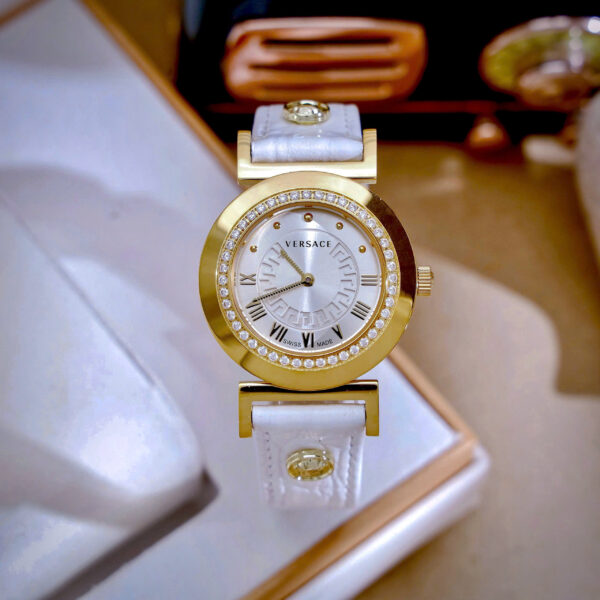 Đồng hồ Versace Vanity nữ dây da trắng cọc số la mã like auth 35mm