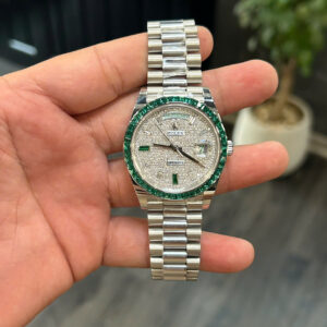 Đồng hồ nam Rolex Day-Date Rep 11 đính kim cương moissanite trọng lượng 200 gram 40mm (2)