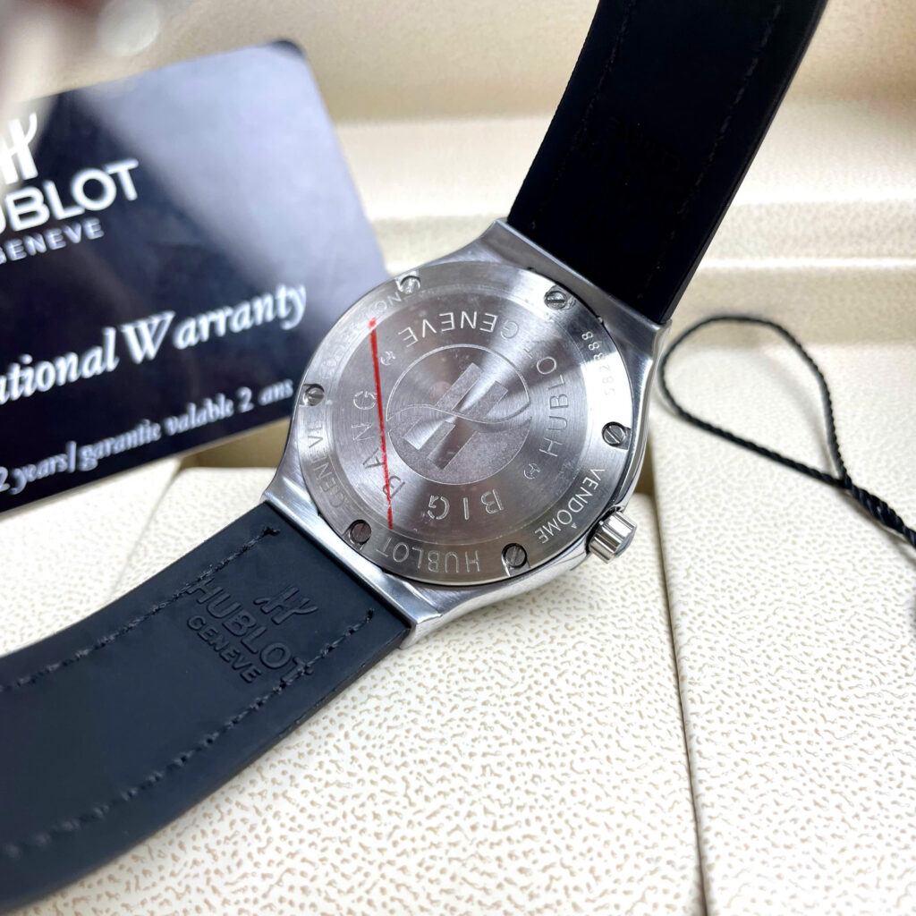 Đồng hồ Hublot Classic Fusion nữ đính full đá máy pin nhật giá rẻ fake 11 34mm