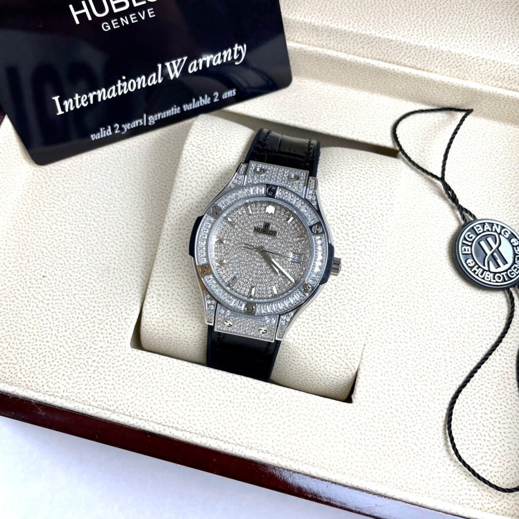 Đồng hồ Hublot Classic Fusion nữ đính full đá máy pin nhật giá rẻ fake 11 34mm