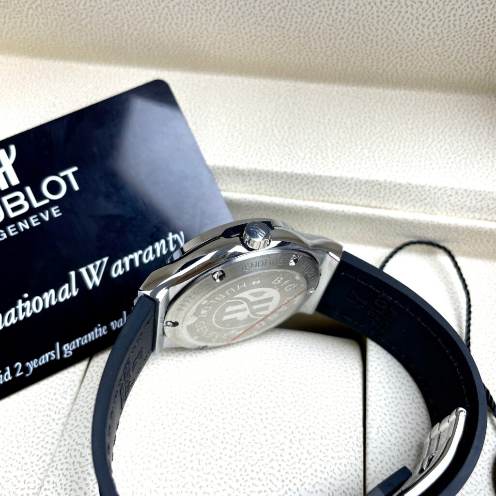 Đồng hồ Hublot Classic Fusion nữ đính full đá máy pin nhật giá rẻ fake 11 34mm