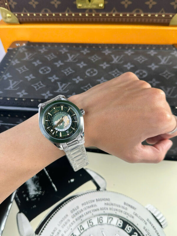 Đồng hồ Omega Aqua Terra Worldtimer Rep 11 màu xanh lá cây dây kim loại nhà máy VS 43mm (2)
