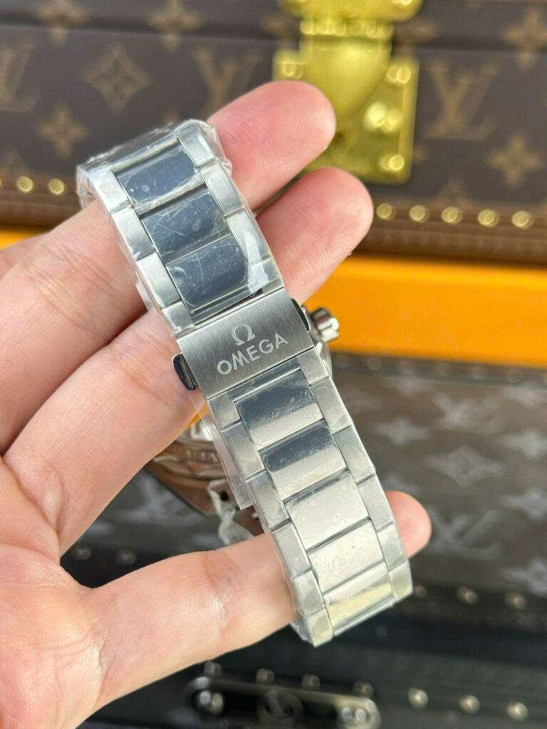 Đồng hồ Omega Aqua Terra Worldtimer Rep 11 màu xanh lá cây dây kim loại nhà máy VS 43mm (2)